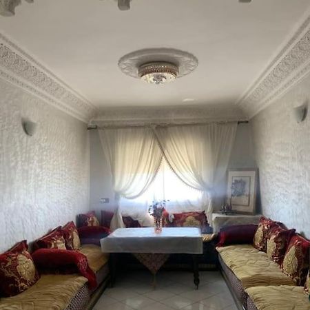 Adorable Apartamento A 8 Min Del Aeropuerto De Casablanca,Wifi Ultra Rapido Y Parking Gratis Derroua Luaran gambar