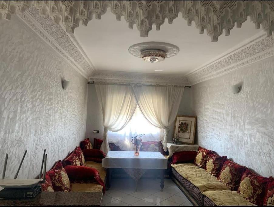 Adorable Apartamento A 8 Min Del Aeropuerto De Casablanca,Wifi Ultra Rapido Y Parking Gratis Derroua Luaran gambar