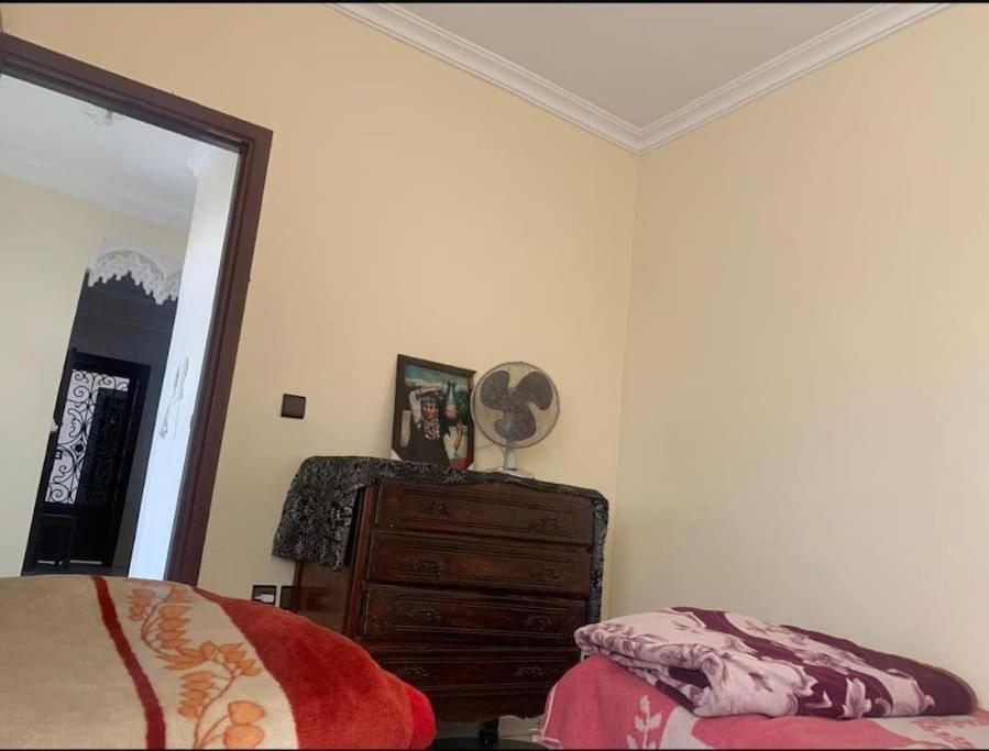 Adorable Apartamento A 8 Min Del Aeropuerto De Casablanca,Wifi Ultra Rapido Y Parking Gratis Derroua Luaran gambar