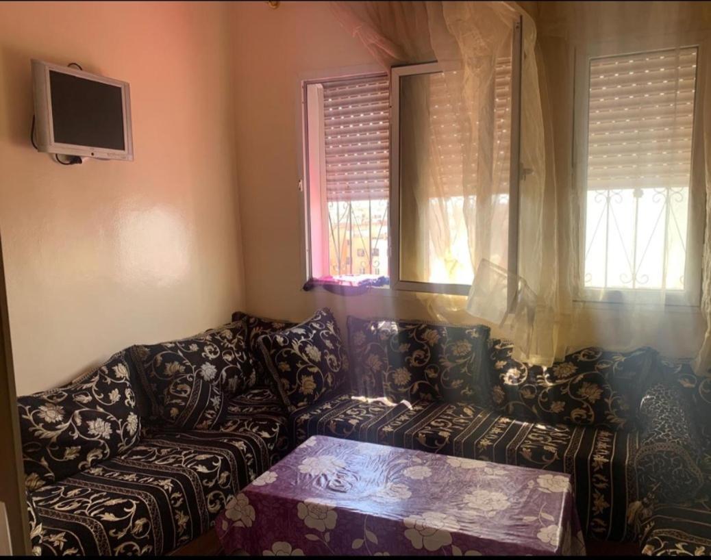 Adorable Apartamento A 8 Min Del Aeropuerto De Casablanca,Wifi Ultra Rapido Y Parking Gratis Derroua Luaran gambar